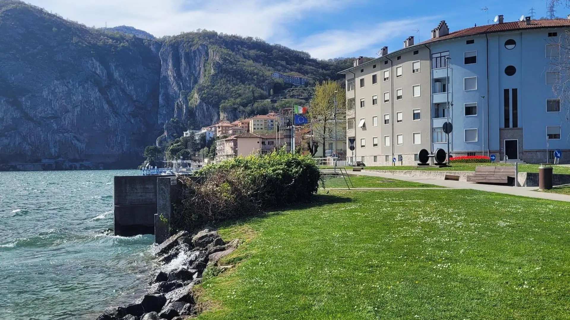 Onda Del Lago Mountain Lake Iseo Hospitality Castro  0*, Castro (Lombardy)