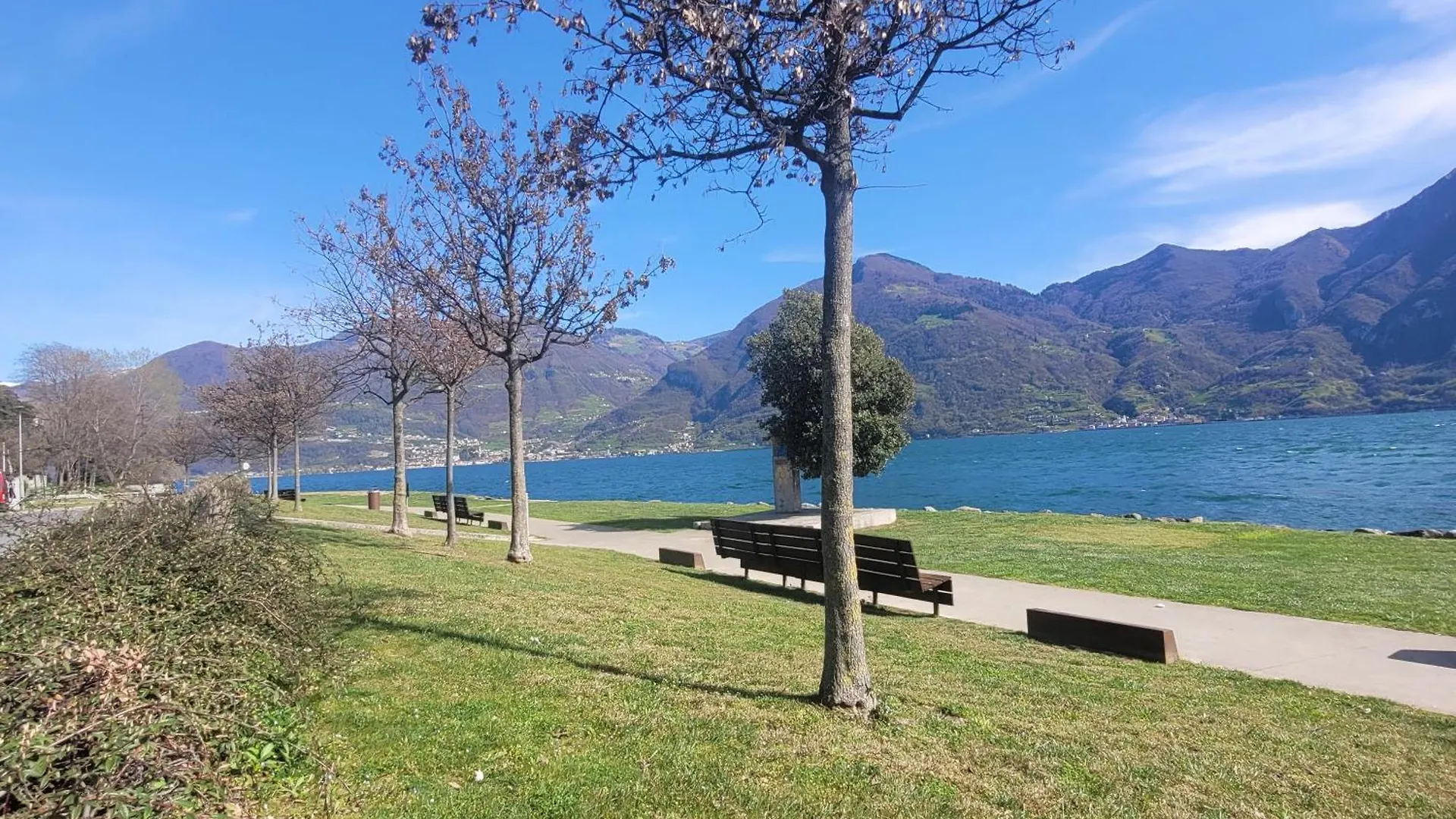 Onda Del Lago Mountain Lake Iseo Hospitality Castro  Apartment