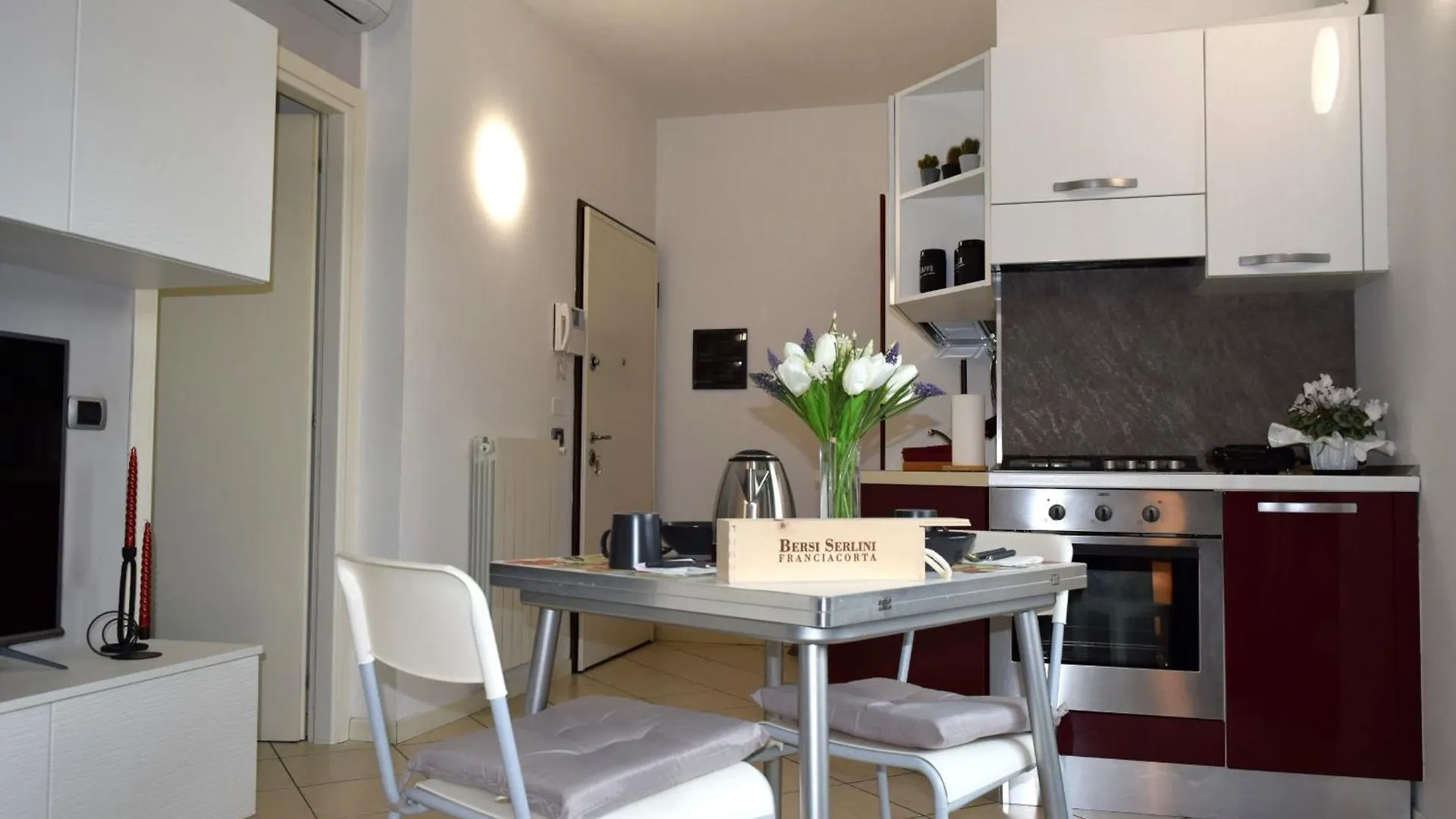 Apartment Onda Del Lago Mountain Lake Iseo Hospitality Castro